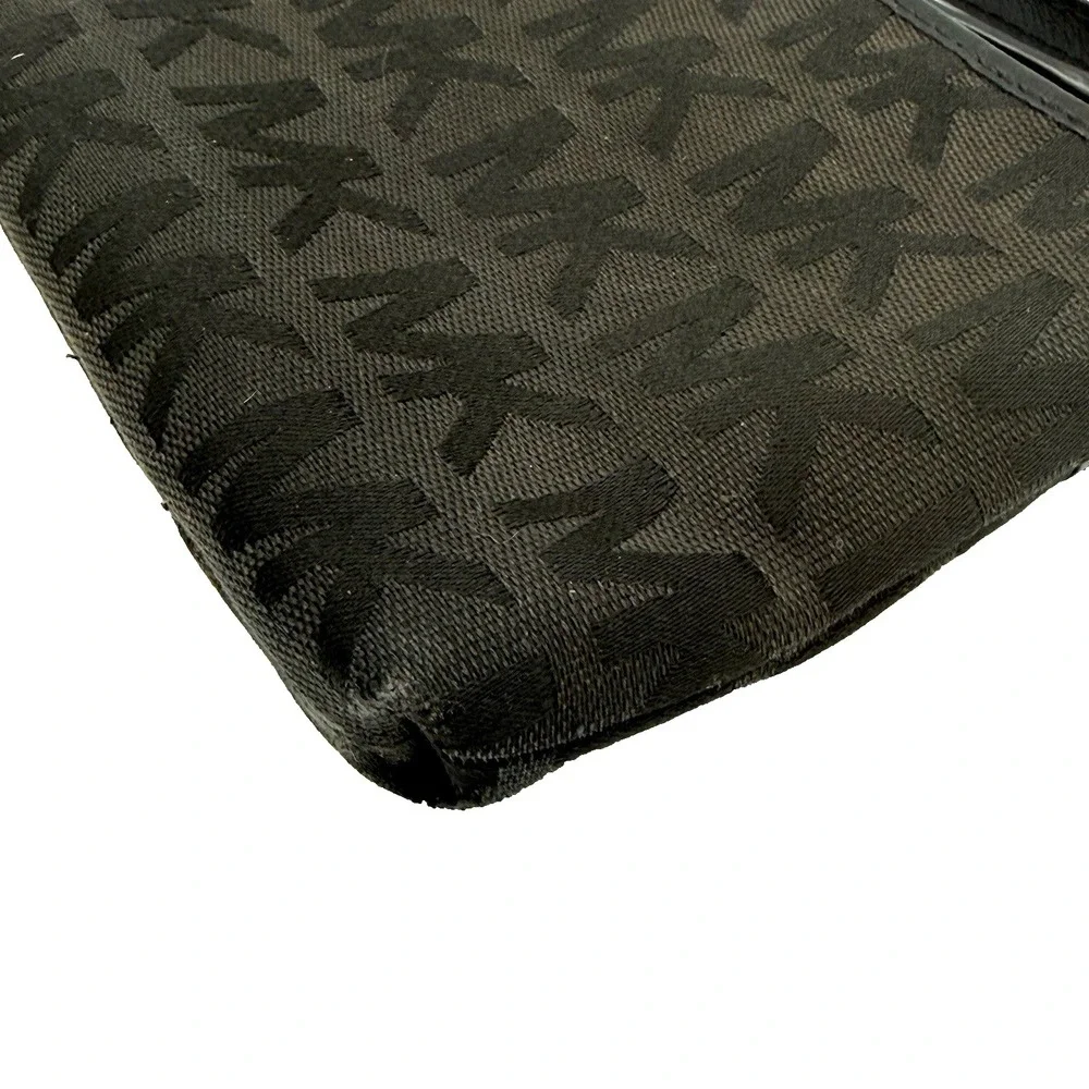 Michael Kors Jet Set Large Wristlet - Black Signature MK‎ Monogram Jacquard